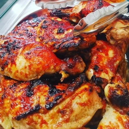 POULET BBQ + 2 ACCOMPAGNEMENTS